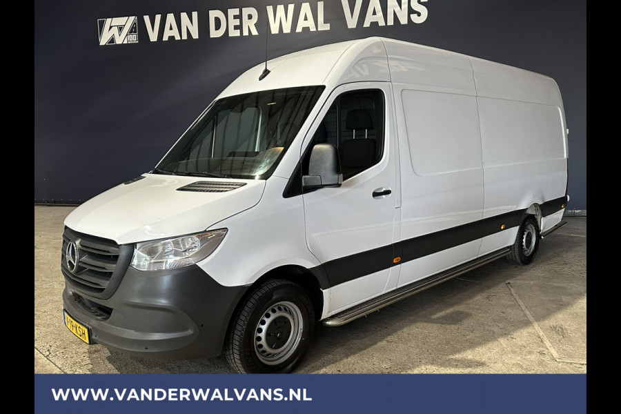 Mercedes-Benz Sprinter 314 CDI 143pk L3H2 Euro6 Airco | Camera | Sidebars | Apple Carplay | Android Auto Parkeersensoren, Bijrijdersbank