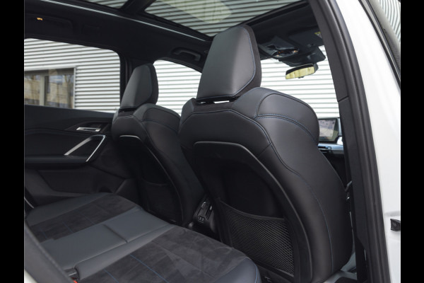 BMW X1 xDrive25e M-Sport - Pano - Trekhaak - Driving Ass Prof - Head-Up