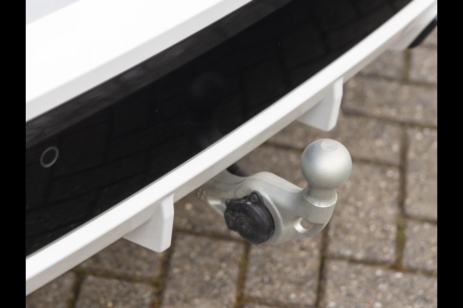 BMW X1 xDrive25e M-Sport - Pano - Trekhaak - Driving Ass Prof - Head-Up