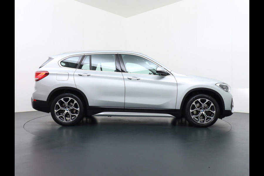 BMW X1 xDrive25e Executive Edition | MEMORY SEAT | TREKHAAK | HEAD UP | RIJKLAAR INCL. 12 MND. BOVAGGARANTIE