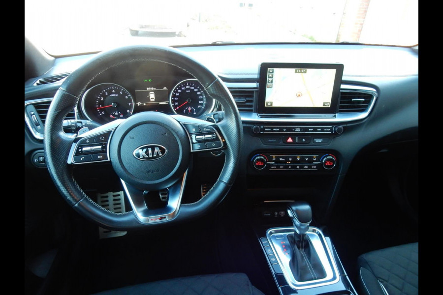 Kia ProCeed 1.4 T-GDI GT-PlusLine*1/2LEDER*NAVI*LED*CR CONTR*