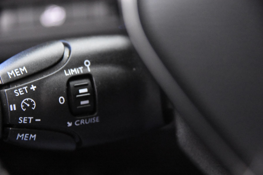 Peugeot 5008 Allure *1ste Eigenaar*Leer*Memory*Navigatie*