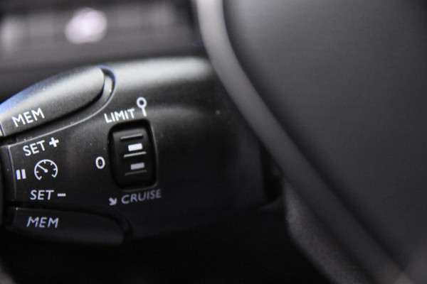 Peugeot 5008 Allure *1ste Eigenaar*Leer*Memory*Navigatie*