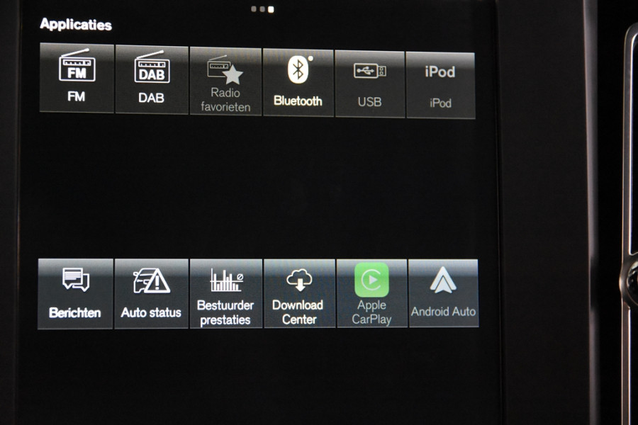 Volvo XC40 1.5 T2 Momentum *1ste Eigenaar*Navigatie*Carplay*PDC*
