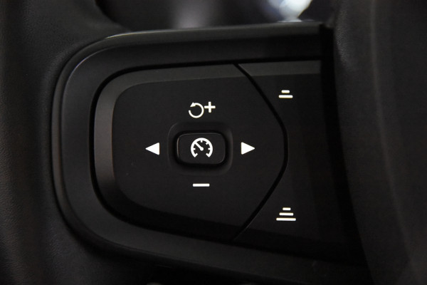 Volvo XC40 1.5 T2 Momentum *1ste Eigenaar*Navigatie*Carplay*PDC*