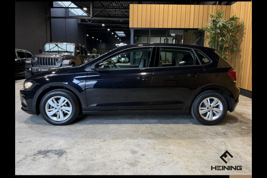 Volkswagen Polo 1.0 TSI Comfortline. DSG Automaat. Afneembare Trekhaak. Navi. Apple-carplay. NAP