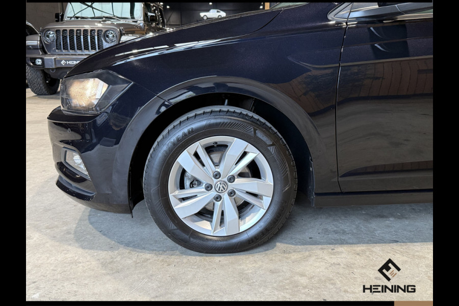 Volkswagen Polo 1.0 TSI Comfortline. DSG Automaat. Afneembare Trekhaak. Navi. Apple-carplay. NAP