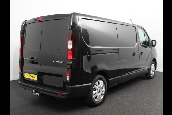 Renault Trafic 2.0 Blue dC1 150PK T30 L2H1 Advance | DEMO! | Navigatie bluetooth DAB Camera Airco Trekhaak Houten bekleding Lichtmetalen velgen