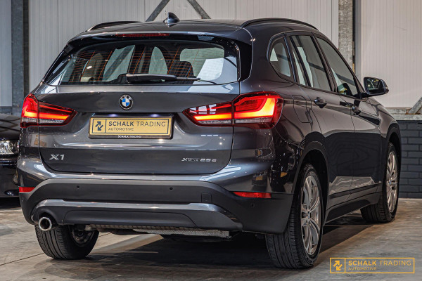 BMW X1 XDrive25e Executive|LED|Navi-XL|Dealer onderhouden