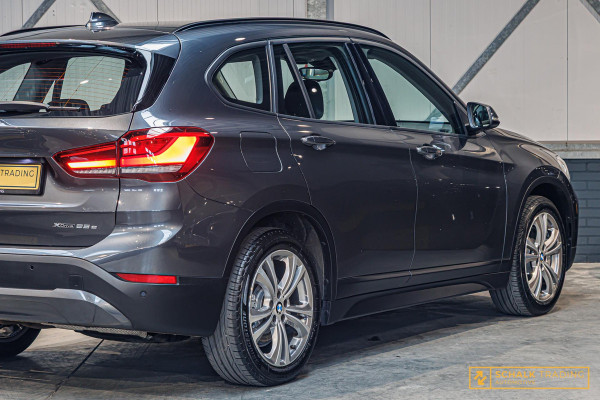 BMW X1 XDrive25e Executive|LED|Navi-XL|Dealer onderhouden