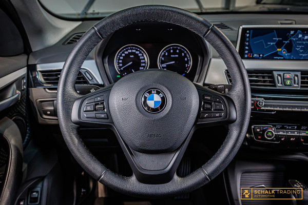 BMW X1 XDrive25e Executive|LED|Navi-XL|Dealer onderhouden