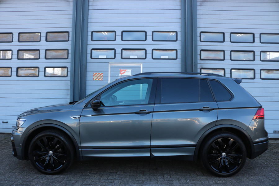 Volkswagen Tiguan 1.5 TSI Highline R Autom Xenon Black style Virtual cockpit Panodak Navi Camera Bj:2020