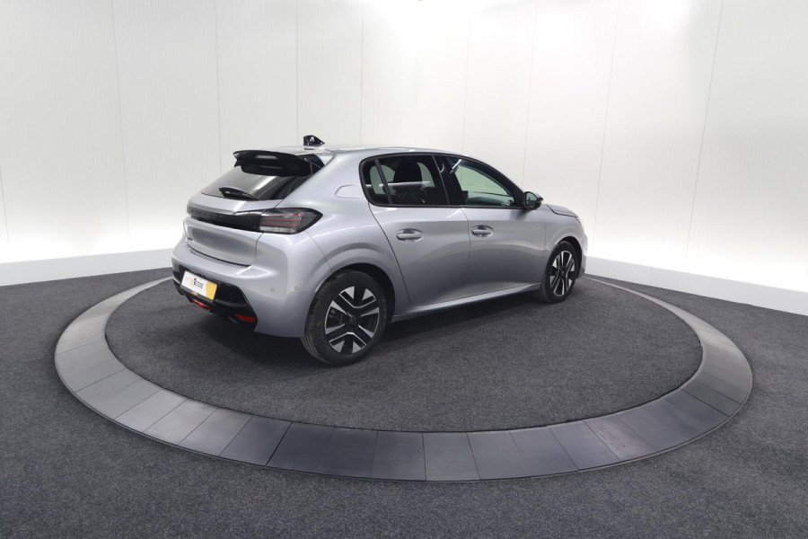 Peugeot 208 PureTech 100 Allure | 360 Camera | Dodehoekdetectie | Apple Carplay