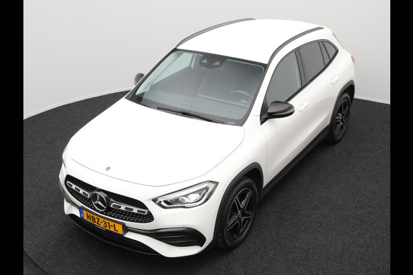 Mercedes-Benz GLA 250 e AMG Line Night Plug in Hybrid 218pk PHEV | Alcantara Sportstoelen | Widescreen Navi | Apple Carplay | L.M. 19" | Cruise Control | DAB |