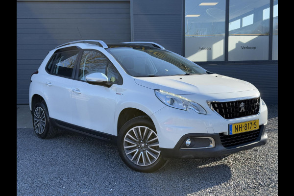 Peugeot 2008 1.2 PureTech Blue Lion Pano,Navi,Trekhaak,110pk,Airco,Cruise,Pdc,Lmv,Apk tot 08-2025