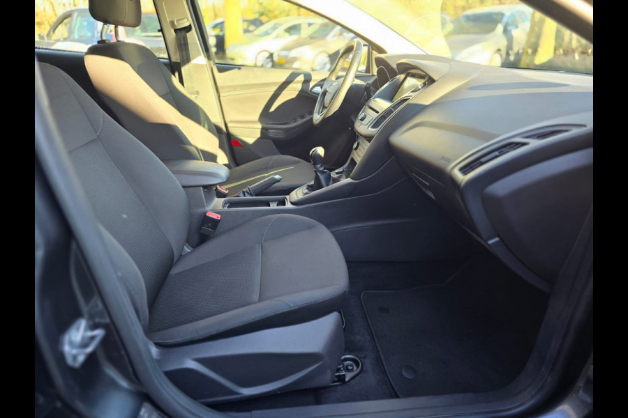Ford FOCUS Wagon 1.0 Lease Edition | 2E EIGENAAR | 12MND GARANTIE | NAVI | CRUISE | LMV | PDC |