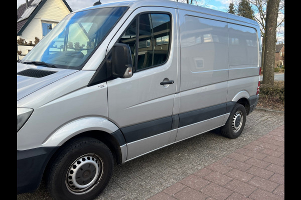 Mercedes-Benz Sprinter 211 2.2 CDI 325 Economy HD