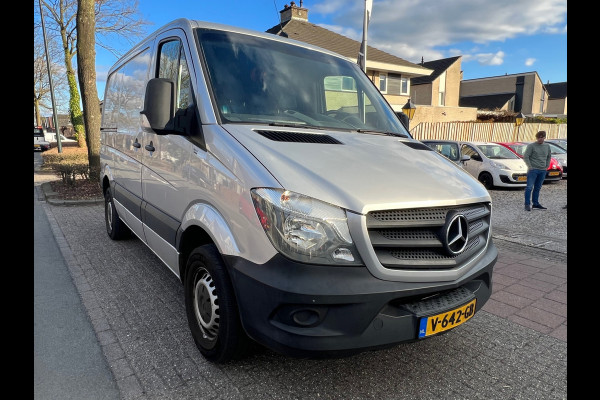 Mercedes-Benz Sprinter 211 2.2 CDI 325 Economy HD