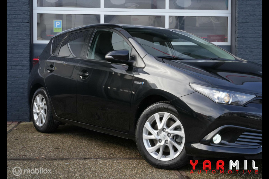 Toyota Auris 1.8 Hybrid Dealer onderhouden Zuinig Airco Camera