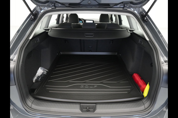 Volkswagen GOLF Variant Volkswagen Life Business | 'App-Connect' draadloze smartphone integratie | Achterlichten LED | Automatische afstandsregeling (Adaptive Cruise Control)