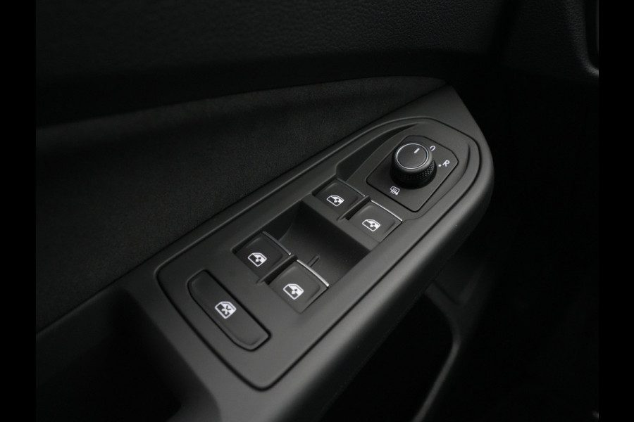 Volkswagen GOLF Variant Volkswagen Life Business | 'App-Connect' draadloze smartphone integratie | Achterlichten LED | Automatische afstandsregeling (Adaptive Cruise Control)