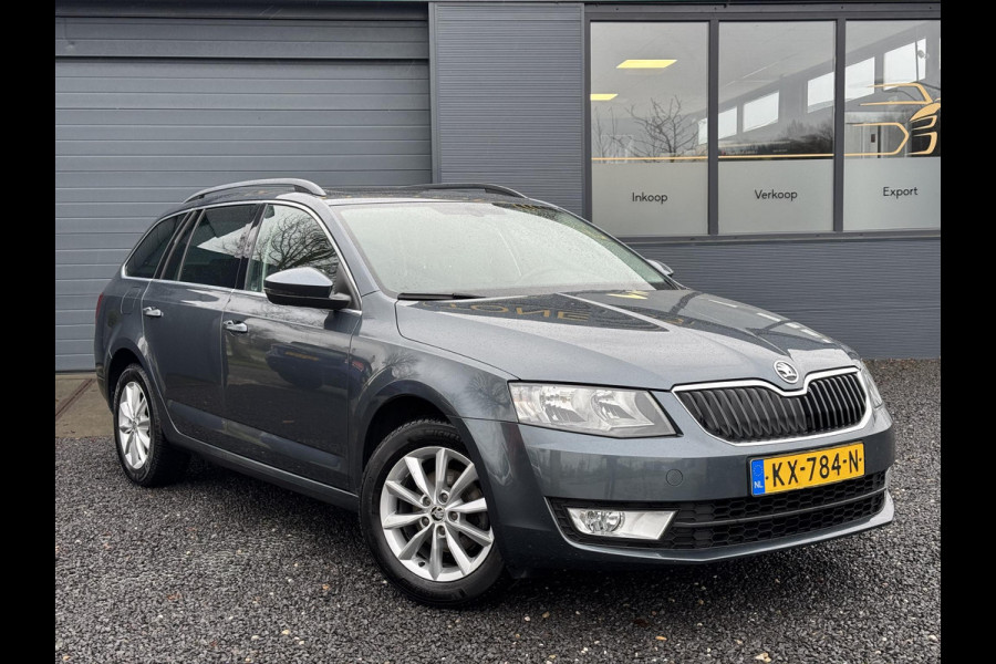Škoda Octavia Combi 1.6 TDI Greentech Ambition Business 2e Eigenaar,Navi,Clima,Cruise,Schuif Kanteldak,PDC Achter,110pk,LMV,NL Auto,N.A.P,APK Tot 09-2025