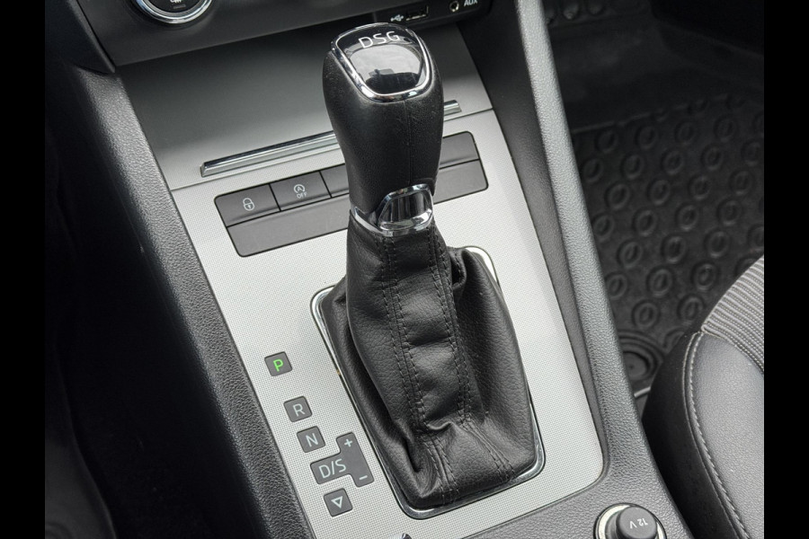 Škoda Octavia Combi 1.6 TDI Greentech Ambition Business 2e Eigenaar,Navi,Clima,Cruise,Schuif Kanteldak,PDC Achter,110pk,LMV,NL Auto,N.A.P,APK Tot 09-2025