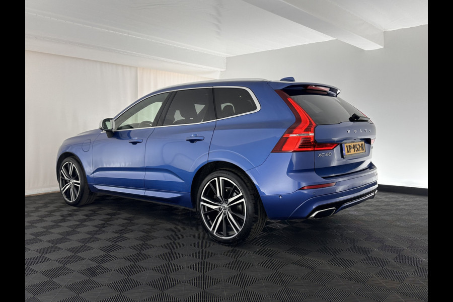 Volvo XC60 2.0 T8 Twin Engine AWD Inscription Aut. *PANO | LEATHER-MICROFIBRE | FULL-LED | BOWERS&WILKINS | DIGI-COCKPIT | MEMORY-PACK | TOP-VIEW | DIGI-COCKPIT | NAVI-FULLMAP | AIR-SUSPENSION | SPORT-SEATS | 21''ALU | ECC | PDC | TOWBAR