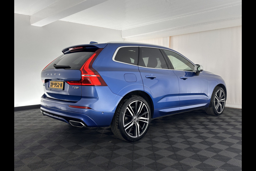 Volvo XC60 2.0 T8 Twin Engine AWD Inscription Aut. *PANO | LEATHER-MICROFIBRE | FULL-LED | BOWERS&WILKINS | DIGI-COCKPIT | MEMORY-PACK | TOP-VIEW | DIGI-COCKPIT | NAVI-FULLMAP | AIR-SUSPENSION | SPORT-SEATS | 21''ALU | ECC | PDC | TOWBAR