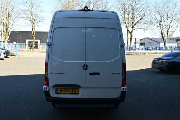 Mercedes-Benz Sprinter 317 CDI L2H2 Camera, Stoelverwarming, Apple Carplay/Android Auto