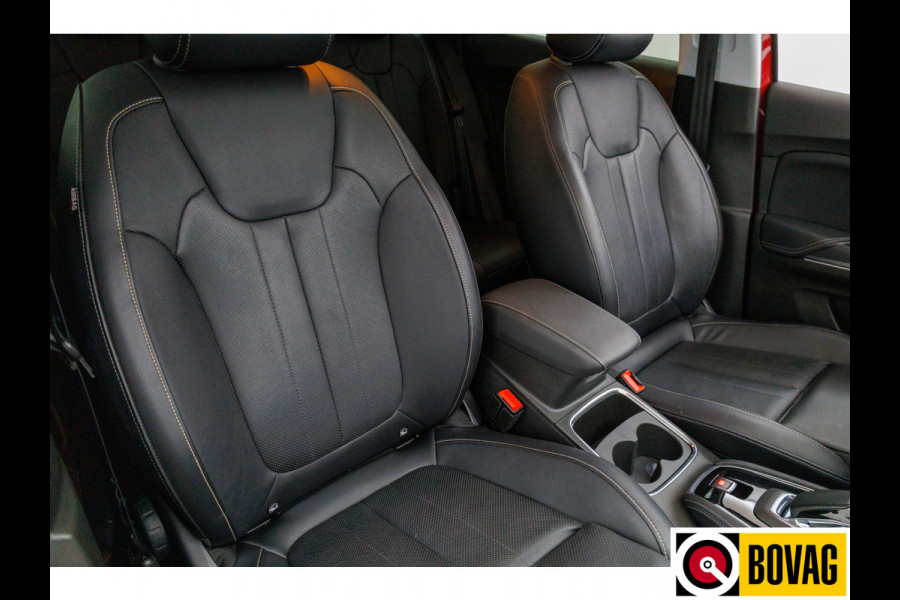 Opel Grandland X 1.6 Turbo Hybrid Ultimate 229 PK | Leer | Stoelverwarming en koeling | Electrische achterklep 19 Inch, Camera voor+achter, Keyless, Navigatie, Carplay