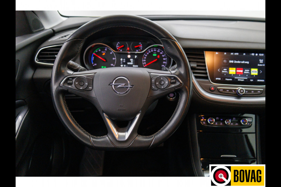 Opel Grandland X 1.6 Turbo Hybrid Ultimate 229 PK | Leer | Stoelverwarming en koeling | Electrische achterklep 19 Inch, Camera voor+achter, Keyless, Navigatie, Carplay