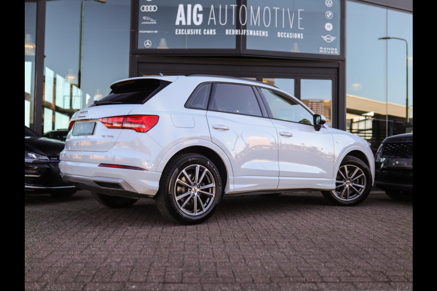 Audi Q3 35 TFSI S Line Pro Line S | Standkachel | Trekhaak | ACC | Stoelverw.