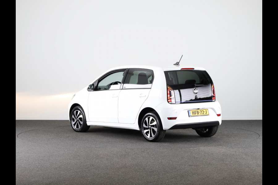 Volkswagen e-Up! e-up! Style Active 83 pk | Navigatie via App | Autom. airco | Cruise control | Achteruitrijcamera | Stoelverwarming | All Season banden |