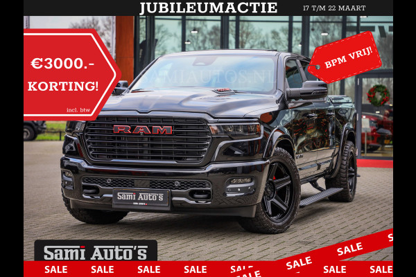 Dodge Ram NIGHT PREMIUM 2025 | BOM VOL + 14.4 INCH SCHERM | LUCHTVERING | HUD | HURRICANE 420PK 636 Nm | PRIJS MET LPG EN COVER EN GARANTI DUBBELE CABINE | PICK UP | 5 PERSOONS | DC | GRIJSKENTEKEN | VOORRAAD NR 2287 - 3384