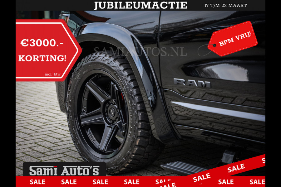 Dodge Ram NIGHT PREMIUM 2025 | BOM VOL + 14.4 INCH SCHERM | LUCHTVERING | HUD | HURRICANE 420PK 636 Nm | PRIJS MET LPG EN COVER EN GARANTI DUBBELE CABINE | PICK UP | 5 PERSOONS | DC | GRIJSKENTEKEN | VOORRAAD NR 2287 - 3384