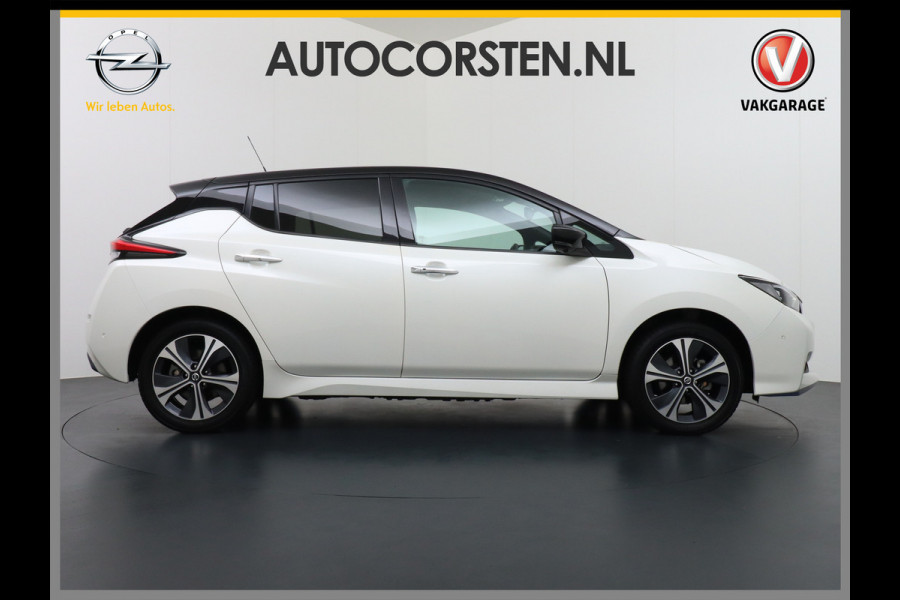 Nissan Leaf e+ Tekna 62kWh 218PK Leder Adpatieve Cruise Bose-Sound Navi 360°Camera Apple Carplay Android Auto Stuur+Stoelverwarming v+a Keyl File assistent Pdc Led Bluetooth DAB Dodehoek Detector Privacy Glas Rijstrooksensor met correctie Verkeersbord detectie Two-Tone lak