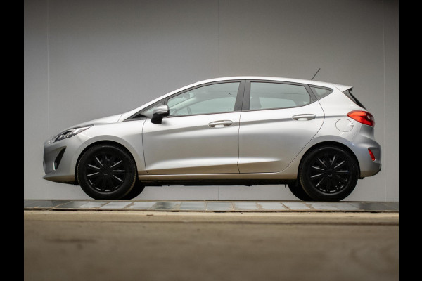 Ford Fiesta 1.1 Trend Sport (APPLE CARPLAY,NAVI,LED,CRUISE,LANE ASSIST,DAB,SPORTSTOELEN,NIEUWE APK,NETTE STAAT)