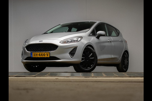 Ford Fiesta 1.1 Trend Sport (APPLE CARPLAY,NAVI,LED,CRUISE,LANE ASSIST,DAB,SPORTSTOELEN,NIEUWE APK,NETTE STAAT)