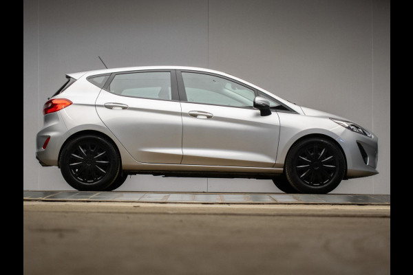 Ford Fiesta 1.1 Trend Sport (APPLE CARPLAY,NAVI,LED,CRUISE,LANE ASSIST,DAB,SPORTSTOELEN,NIEUWE APK,NETTE STAAT)