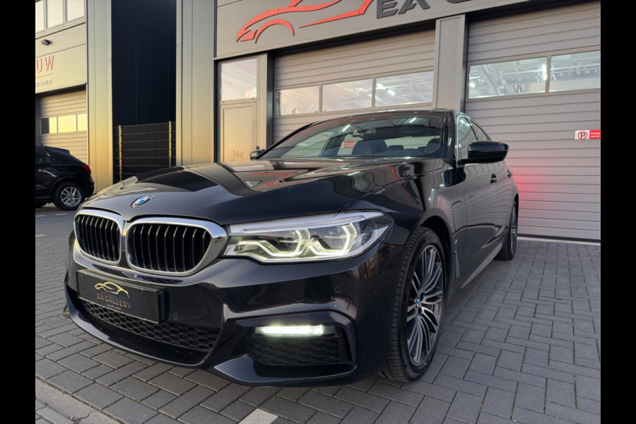 BMW 5 Serie 530e M iPerformance High Executive 300 PK