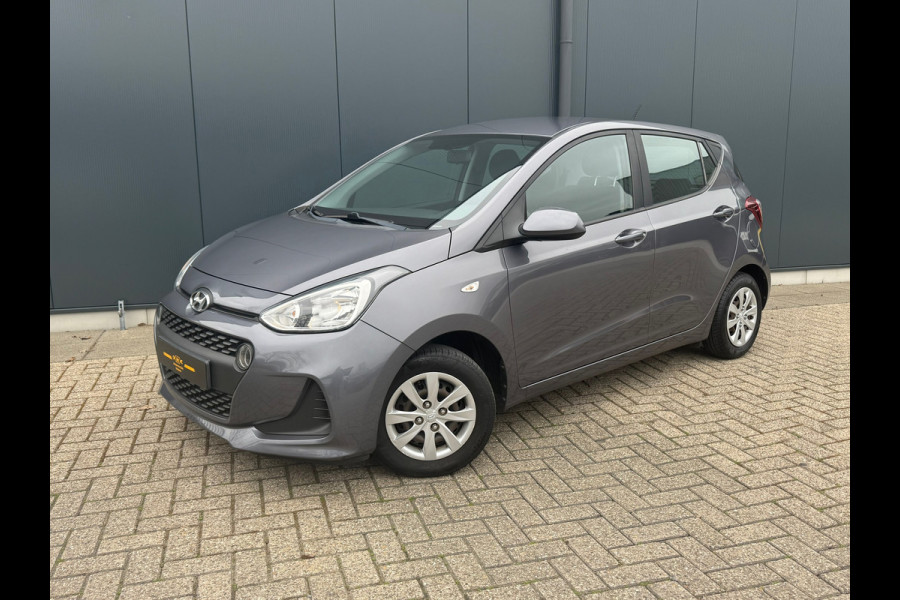 Hyundai i10 * Multi stuurwiel * Electr ramen * Airco * Afstandsbediening *