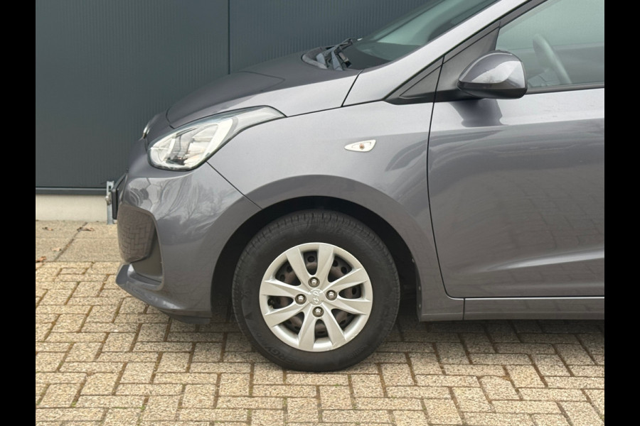 Hyundai i10 * Multi stuurwiel * Electr ramen * Airco * Afstandsbediening *