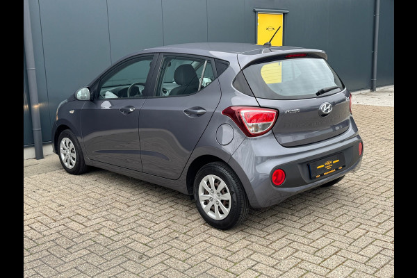 Hyundai i10 * Multi stuurwiel * Electr ramen * Airco * Afstandsbediening *