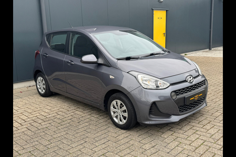 Hyundai i10 * Multi stuurwiel * Electr ramen * Airco * Afstandsbediening *