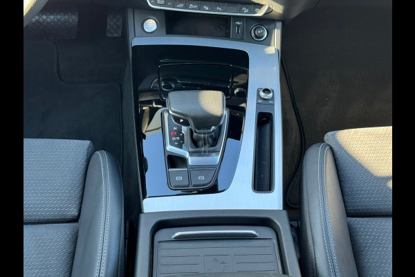 Audi Q5 50 TFSI * S-LINE * Camera * AppleCarPlay * Visueel Cockpit *