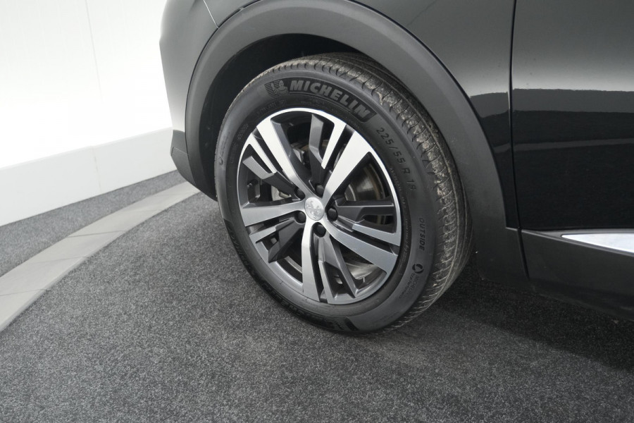 Peugeot 5008 Hybrid 136 e-DSC6 Allure |Camera | Apple Carplay | Navigatie | Parkeersensoren