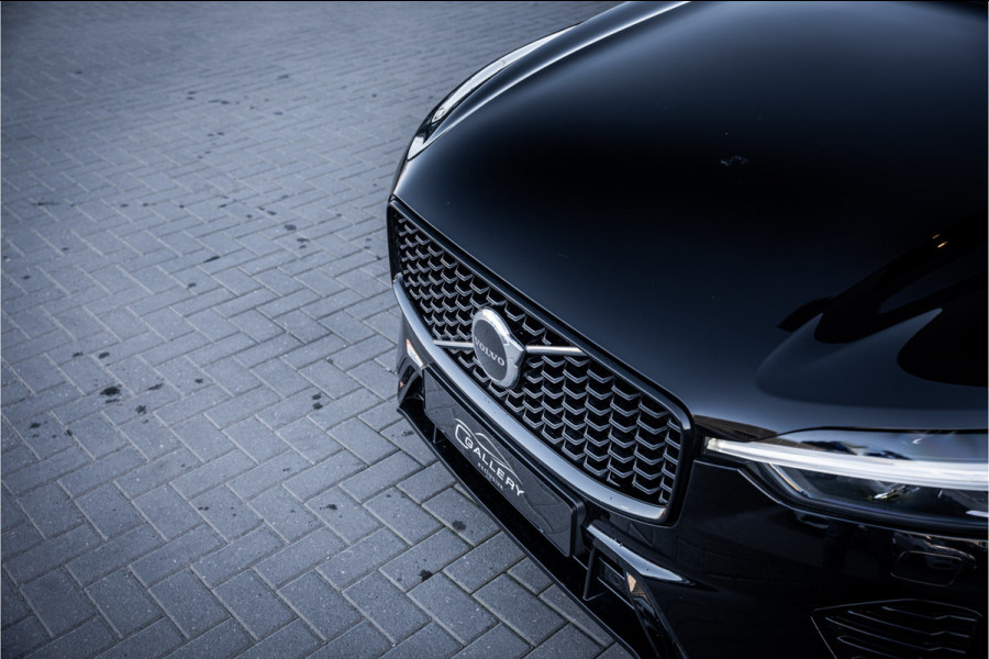 Volvo XC60 2.0 Recharge T6 AWD R-Design - Panorama | H&K | Memory | Stuurverwarming
