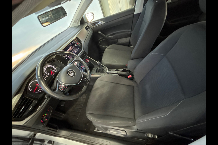 Volkswagen Polo 1.0 Comfortline Business Airco, Navi Cruise