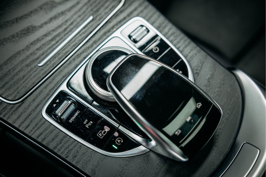 Mercedes-Benz C-Klasse Coupé 300 Premium Plus Pack C 300 Coupe | Burmester | Pano dak | Elek. stoelen | groot navi